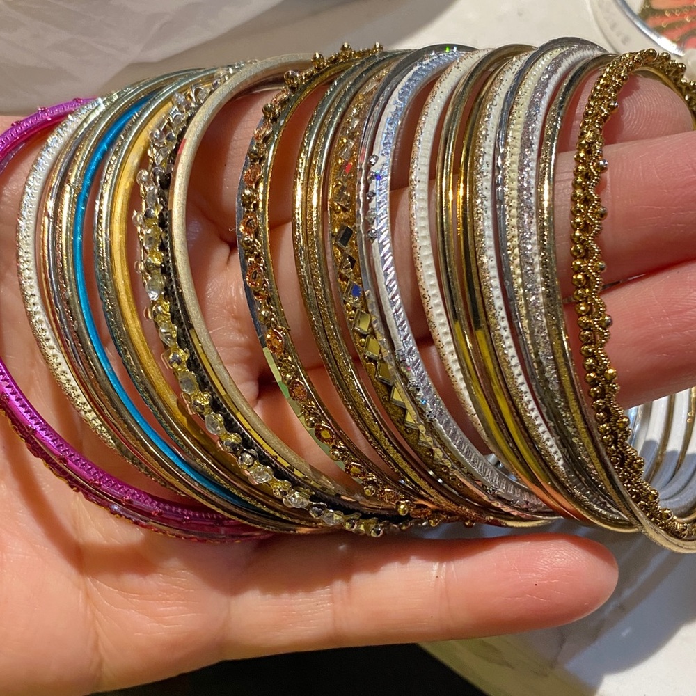 Vibrant Multicolor Bangle Set
